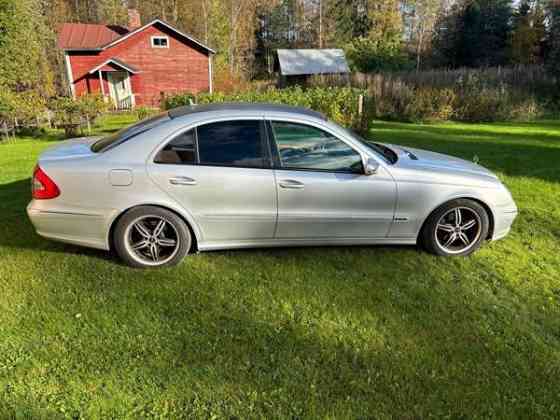 Mercedes-Benz E Raahe
