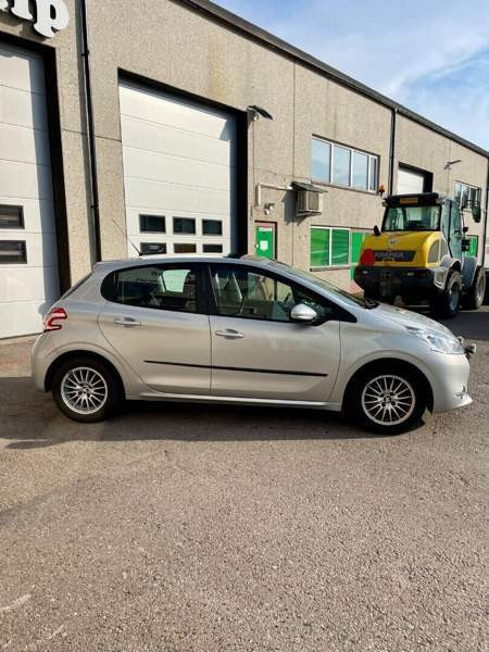 Peugeot 208 Tuusula - photo 3
