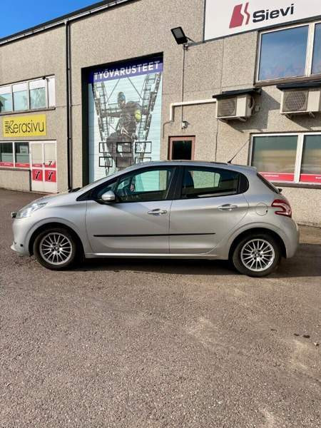 Peugeot 208 Tuusula - photo 7