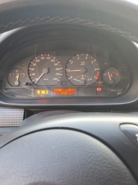 BMW 318 Alahärmä - valokuva 8