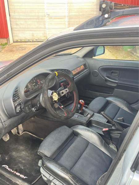 BMW 318 Parkano - изображение 5