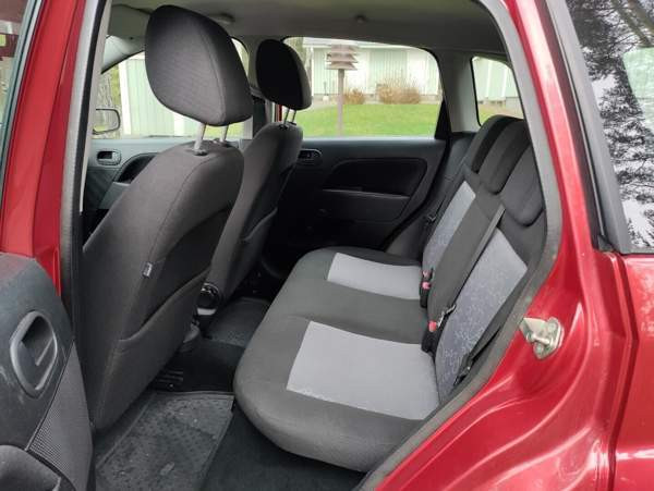 Ford Fiesta Macau - photo 8