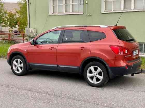 Nissan Qashqai+2 Turtkul