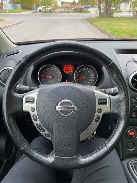 Nissan Qashqai+2 Turtkul - valokuva 6