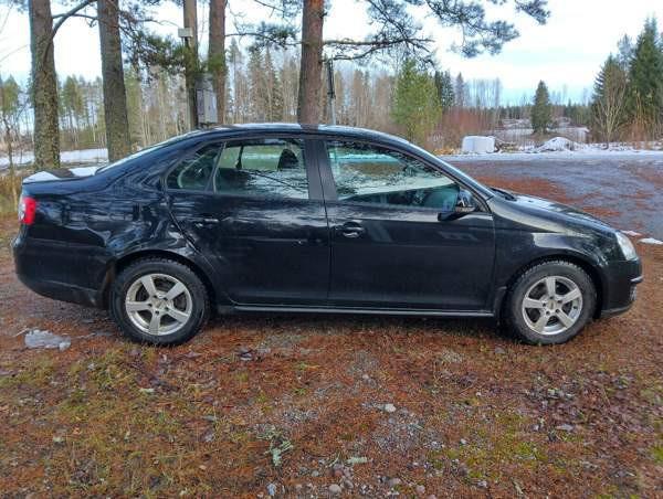 Volkswagen Jetta Sastamala - изображение 4