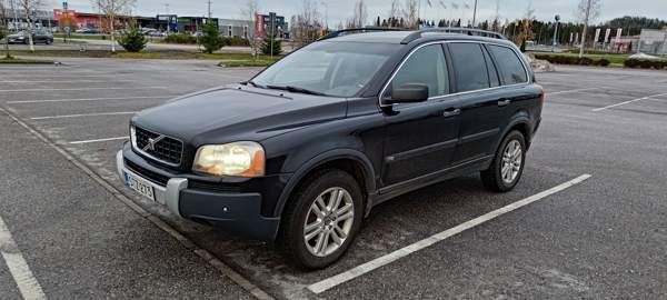 Volvo XC90 Glebychevo - valokuva 1