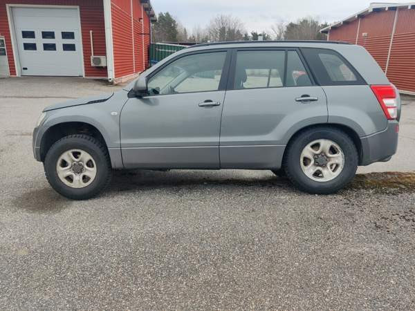 Suzuki Grand Vitara Rauma - valokuva 7