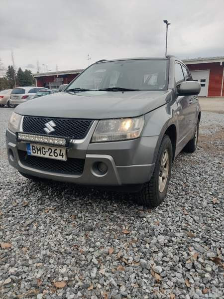 Suzuki Grand Vitara Rauma - valokuva 1