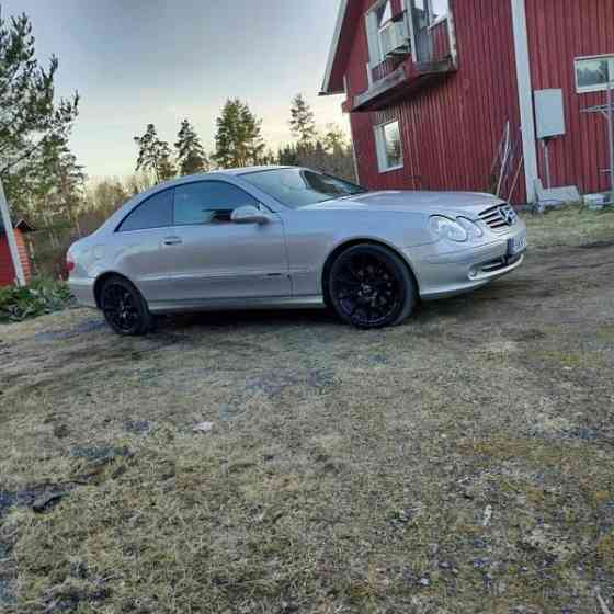Mercedes-Benz CLK Pomarkku