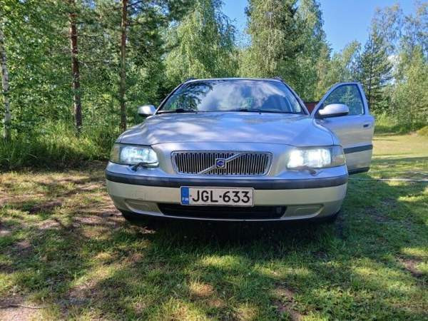 Volvo V70 Helsinki - изображение 1