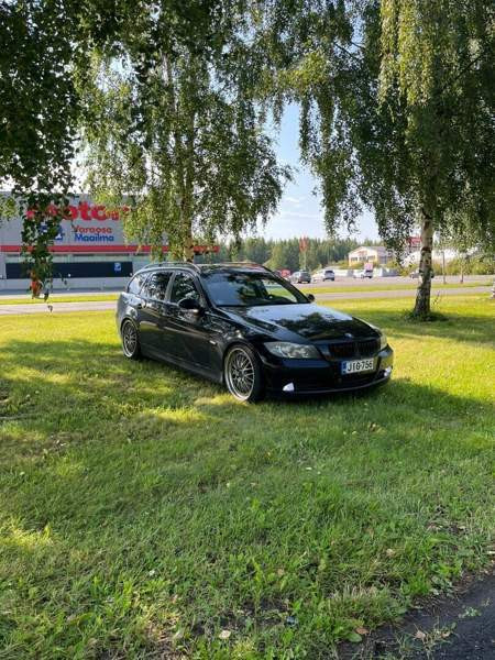 BMW 320 Muhos - valokuva 1