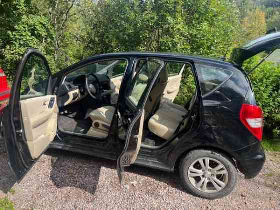 Mercedes-Benz A Siuntio