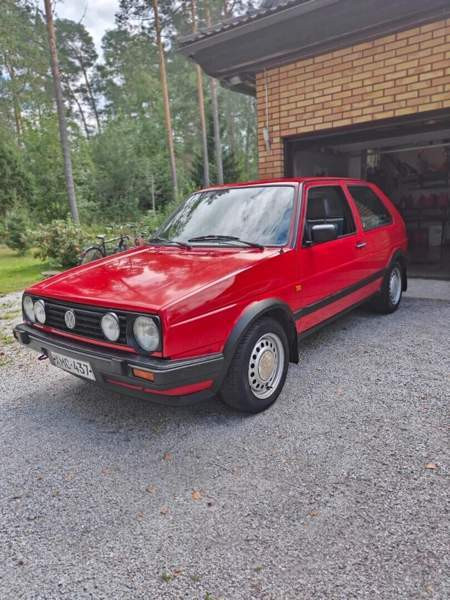 Volkswagen Golf Laitila - valokuva 1