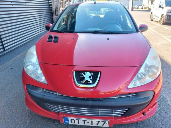 Peugeot 206+ Лаппенранта - изображение 3