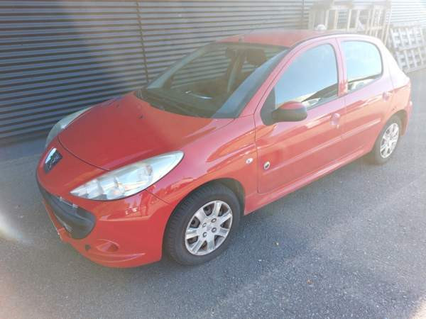 Peugeot 206+ Лаппенранта - изображение 2