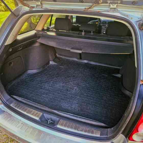 Toyota Avensis Sauvo