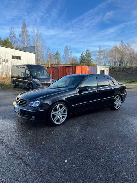 Mercedes-Benz C Tampere - photo 1