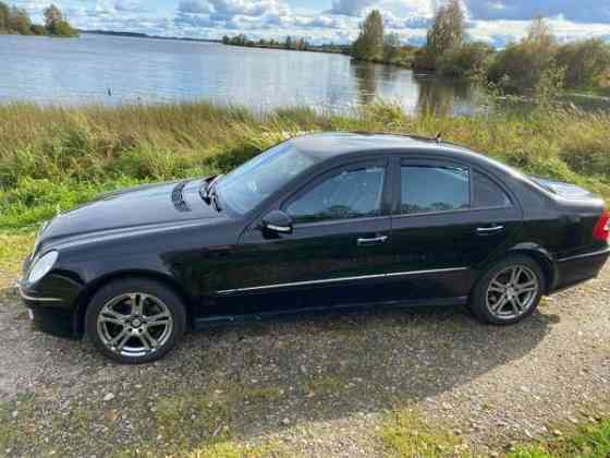 Mercedes-Benz E Nivala