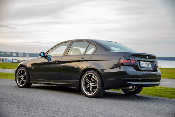 BMW 330 Tampere - photo 6