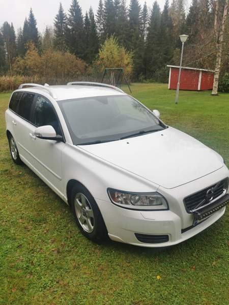Volvo V50 Торнио - изображение 1