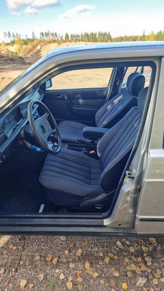 Mercedes-Benz 190 Glebychevo – foto 8