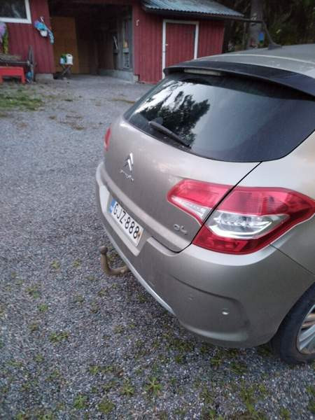Citroen C4 Naantali - valokuva 6