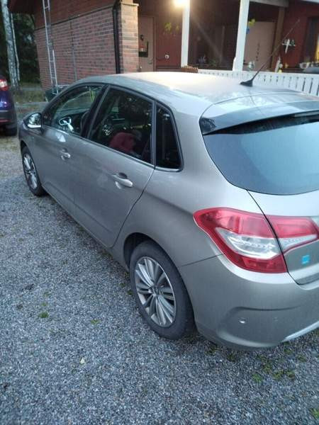 Citroen C4 Naantali - valokuva 5