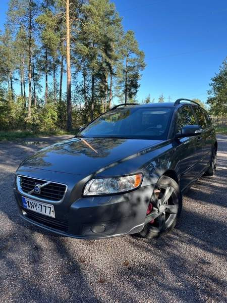 Volvo V50 Vantaa - valokuva 1