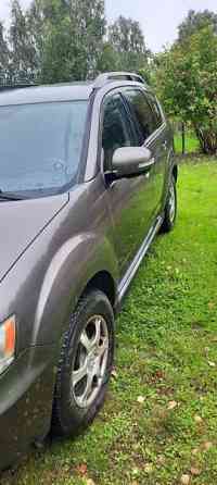 Mitsubishi Outlander Luga