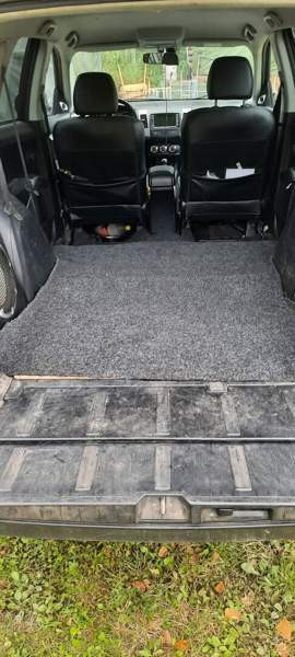 Mitsubishi Outlander Luga - valokuva 5