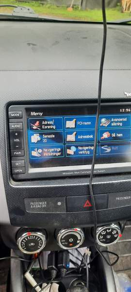 Mitsubishi Outlander Luga - valokuva 7