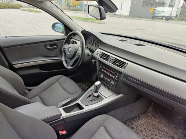 BMW 320 Glebychevo - valokuva 8