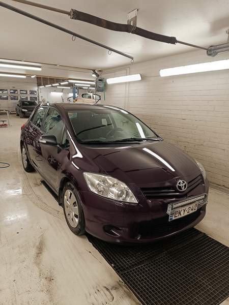 Toyota Auris Kajaani - photo 2