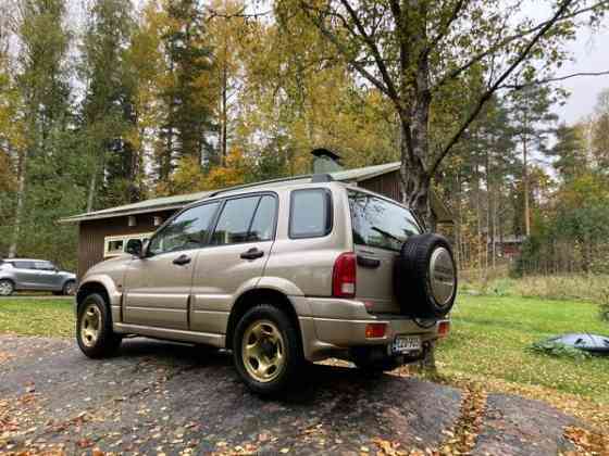 Suzuki Grand Vitara Piikkiö