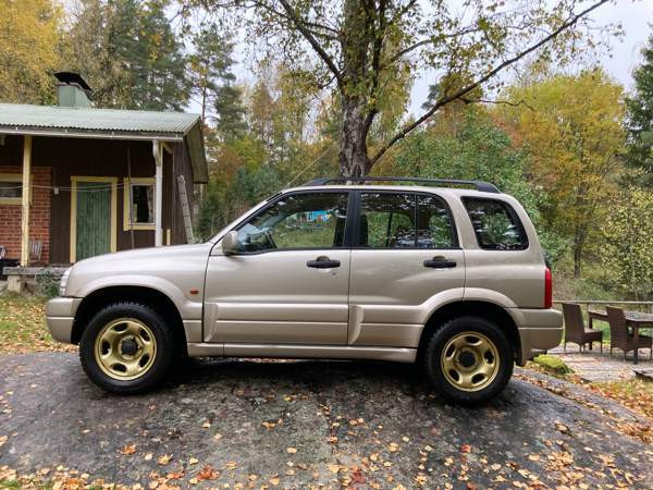Suzuki Grand Vitara Piikkiö - valokuva 5