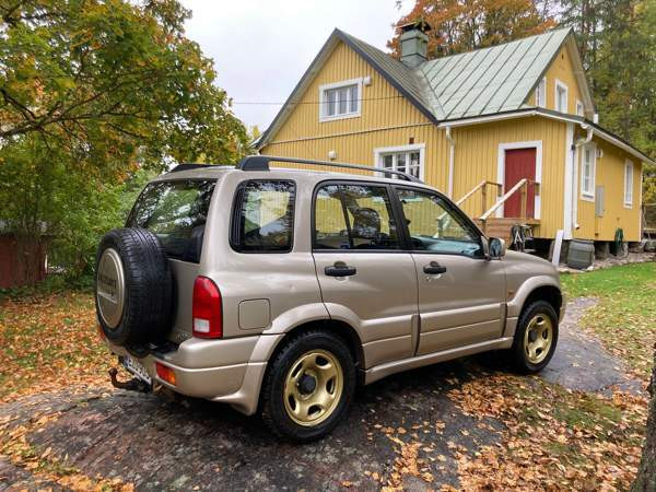 Suzuki Grand Vitara Piikkiö - valokuva 8