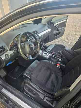 Audi A4 Рованиеми