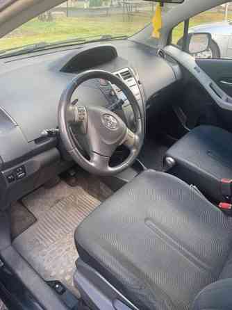 Toyota Yaris Саров