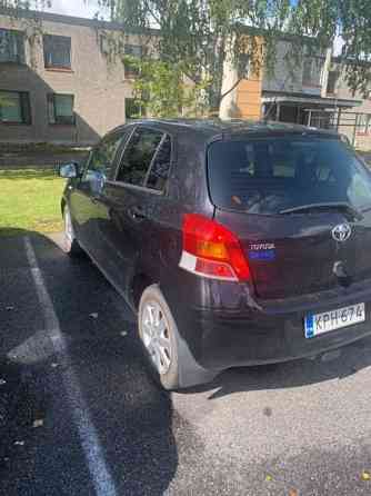 Toyota Yaris Саров