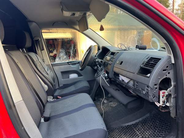 Volkswagen Transporter Kemijärvi - изображение 6