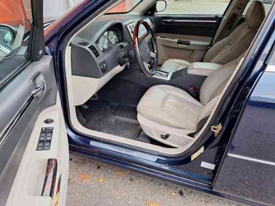 Chrysler 300C Саров