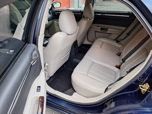 Chrysler 300C Саров - изображение 7