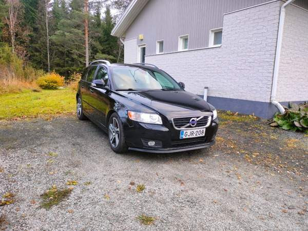 Volvo V50 Burshtyn - valokuva 1