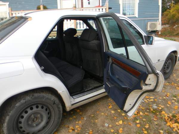 Mercedes-Benz 300 Ювяскюля - изображение 6