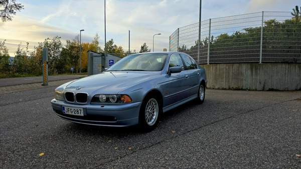 BMW 525 Helsinki - valokuva 1