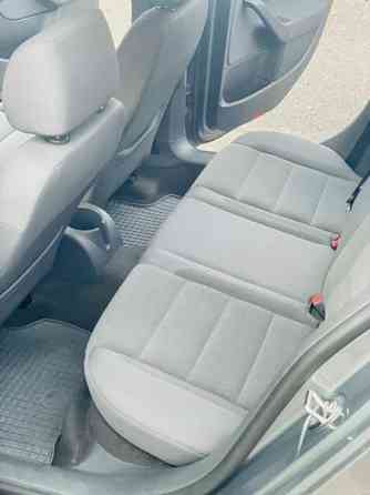 Volkswagen Golf Турткуль