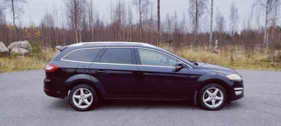 Ford Mondeo Nokia