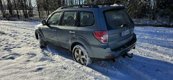 Subaru Forester Merikarvia - изображение 4