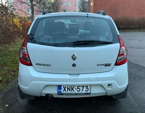 Dacia Sandero Helsinki - изображение 4