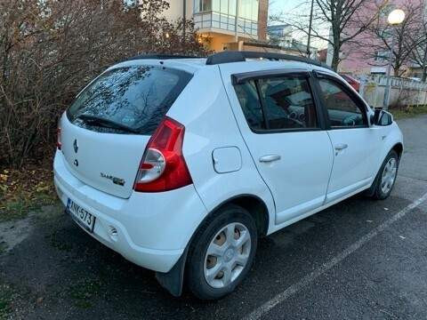 Dacia Sandero Helsinki - изображение 3